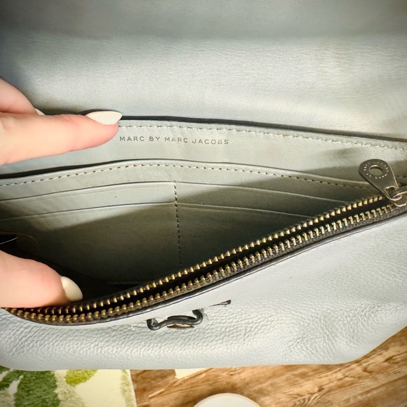 Marc Jacobs crossbody bag blue with card slots - Picture 7 of 8